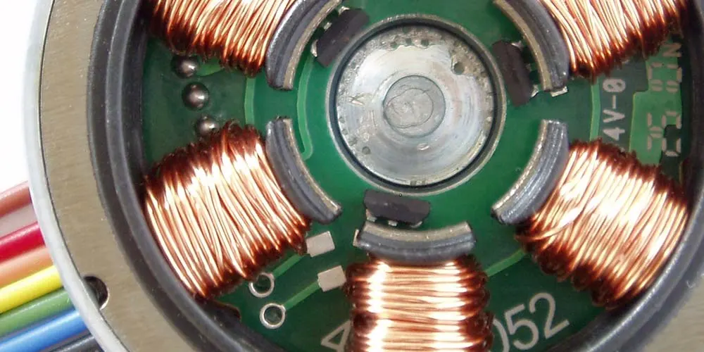 تاثیر تعداد سیم پیچ بر KV موتور براشلس - مدل ایران